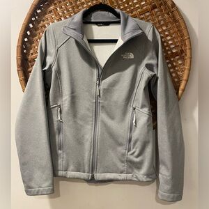 The North Face Ladies Apex Barrier Soft Shell Jacket - Light Grey Heather NWOT